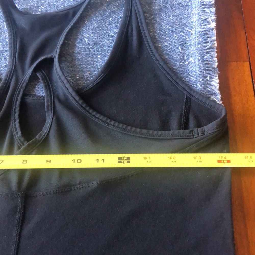 Lululemon sz10 black luon w mesh tank❤️ - Picture 6 of 8